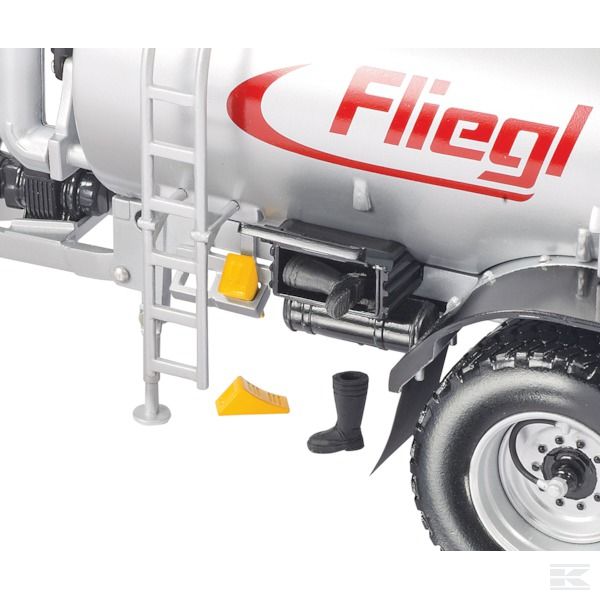 W77338 Прицеп-цистерна Fliegl